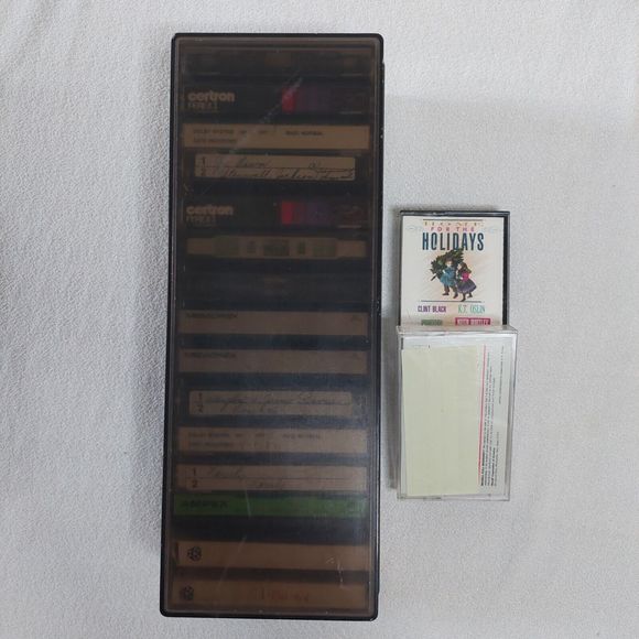 Vintage Cassette Tape Storage Case. 15 Recorded Cassettes, 2 Extra Cover 1980's - Picture 2 of 16